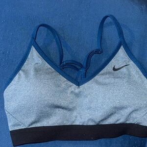 NIKE INDY SPORYS BRA